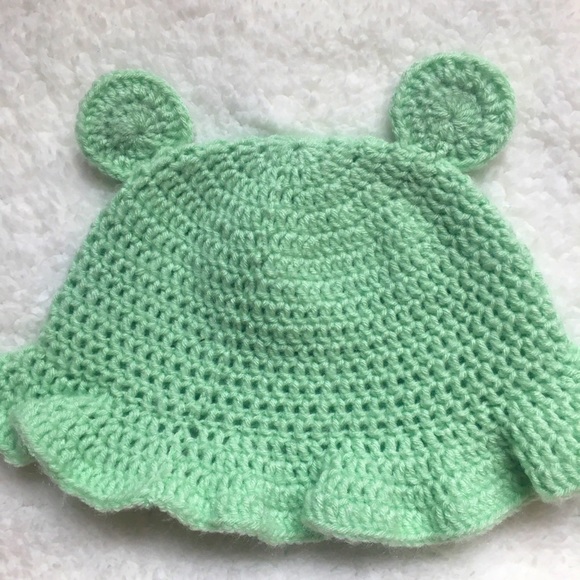 Crochet froggy bucket hat - Picture 2 of 4